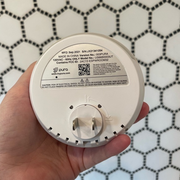 PURA Diffuser - Picture 2 of 8